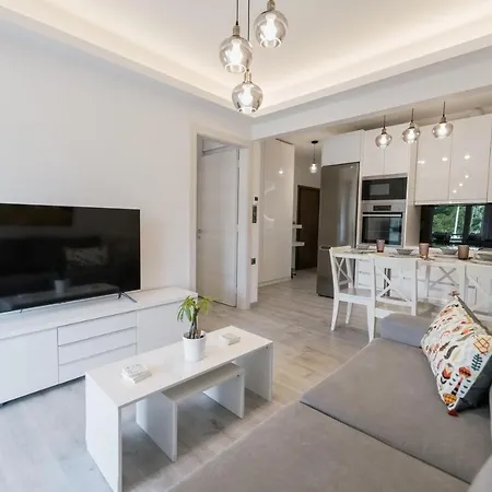 Pepy's House Кавала